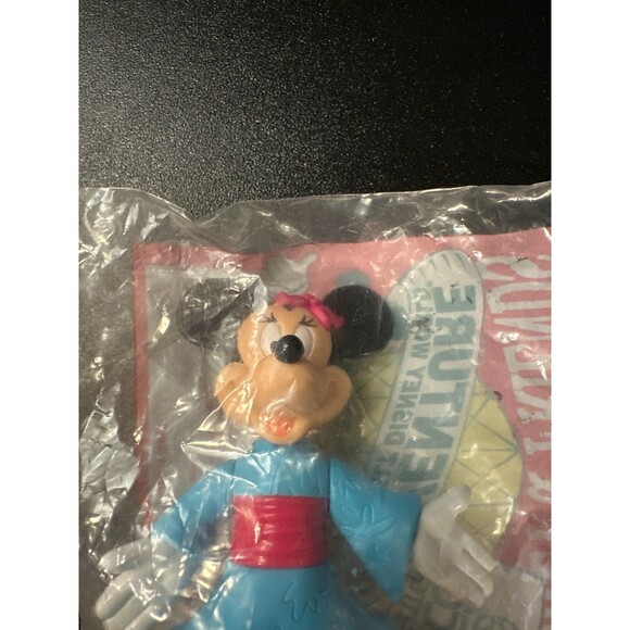 Vintage 1993 McDonald’s Minnie in Japan Disney EPCOT Happy Meal Toy – Sealed - Picture 7 of 10